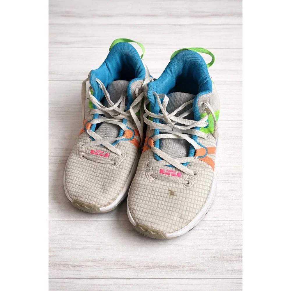 Nike LeBron Witness 7 Basketball Shoes Grey‎ Fog Shoes Size 10
